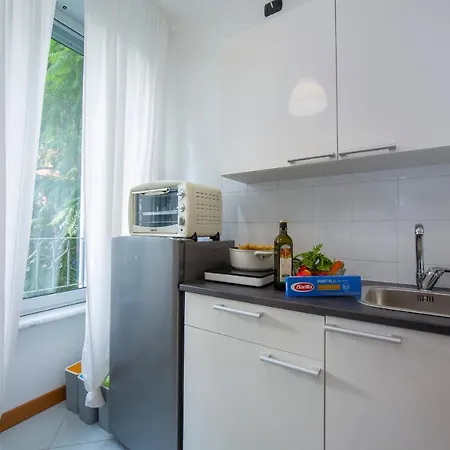 Appartement Savoia Dalila 0-10 *